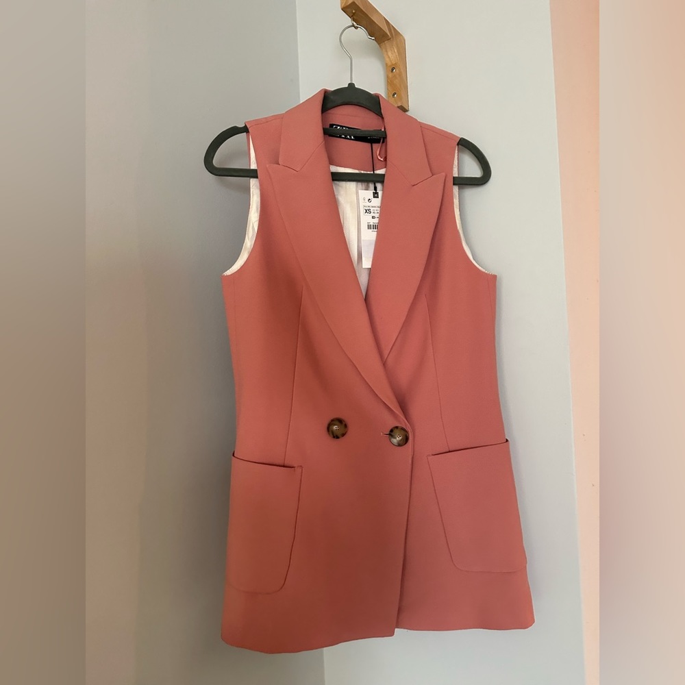 NWT ZARA Salmon Colored Vest/ Blazer